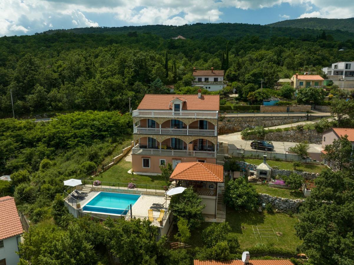 Jovich Apartments 2 Mošćenička Draga المظهر الخارجي الصورة