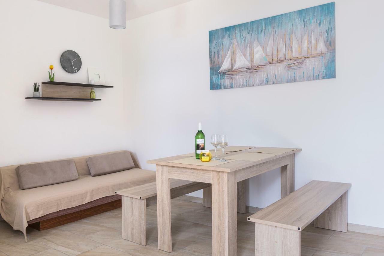 Jovich Apartments 2 Mošćenička Draga المظهر الخارجي الصورة