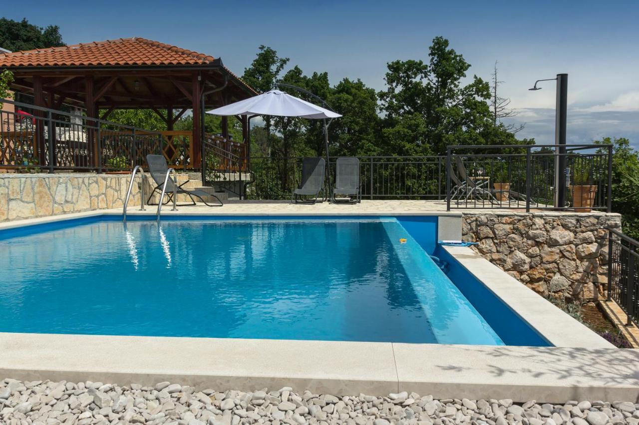 Jovich Apartments 2 Mošćenička Draga المظهر الخارجي الصورة